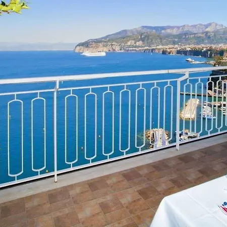 Hotel Settimo Cielo 3*